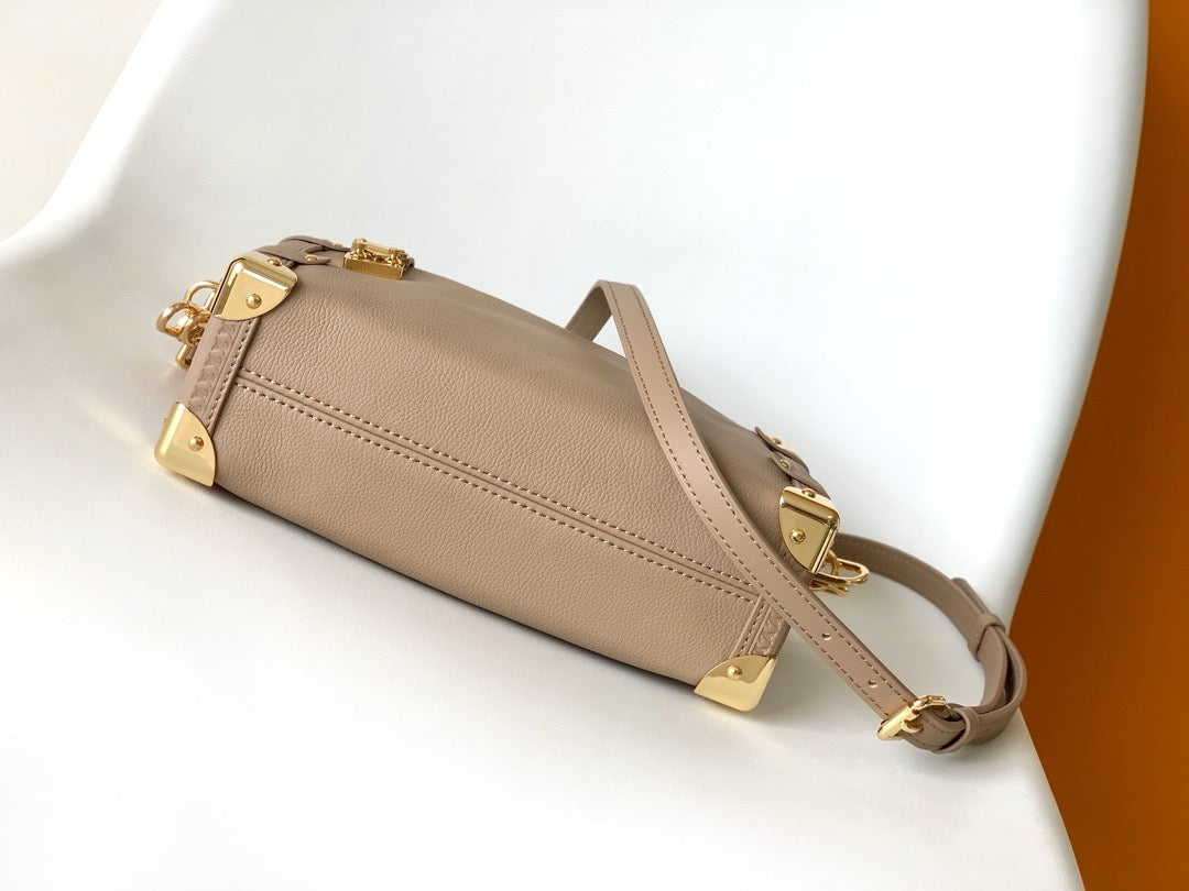 Louis Vuitton Side Trunk Handbag 21cm Taupe Grained Leather