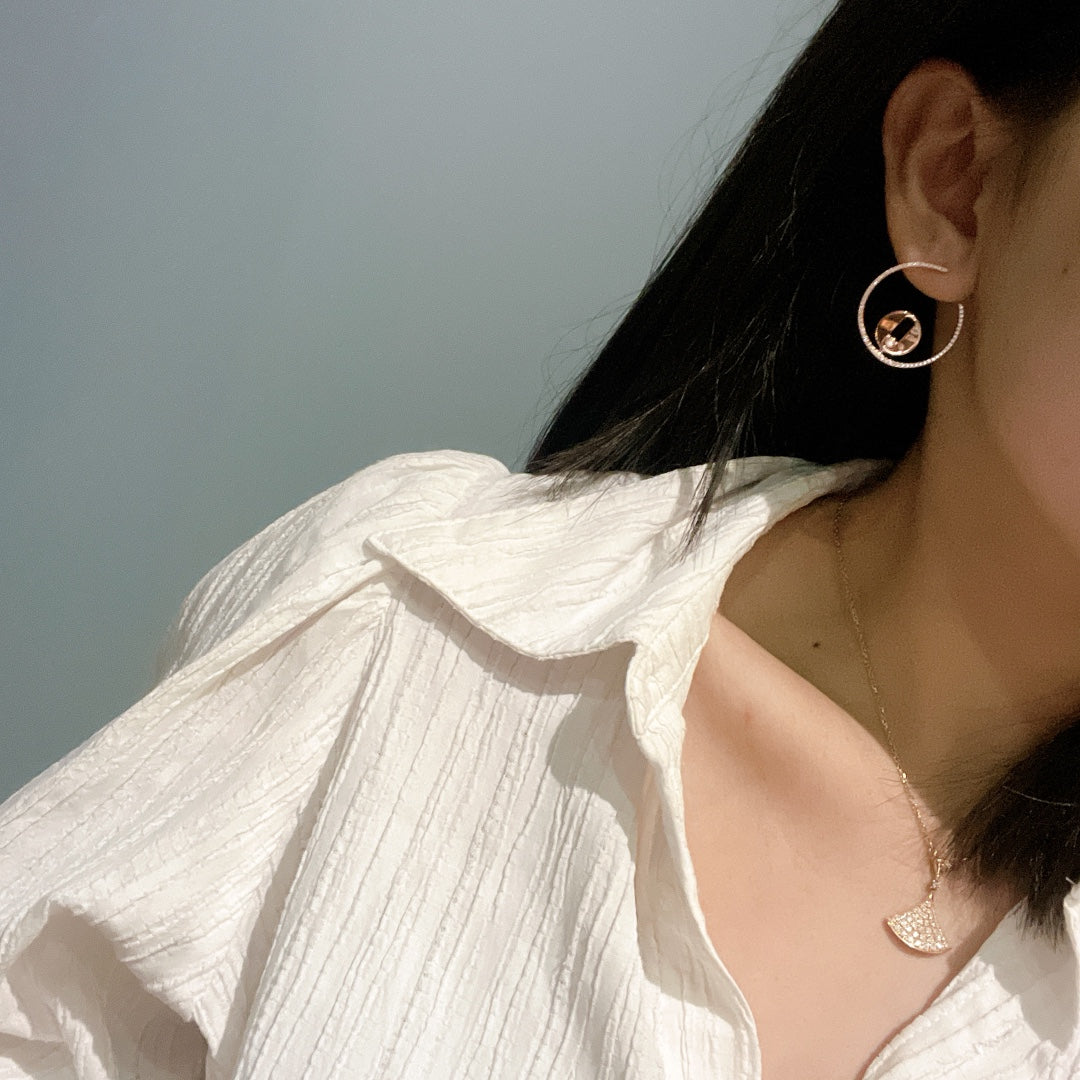 CREOLES LUCKY MOVE PM PINK GOLD DIAMOND EARRINGS
