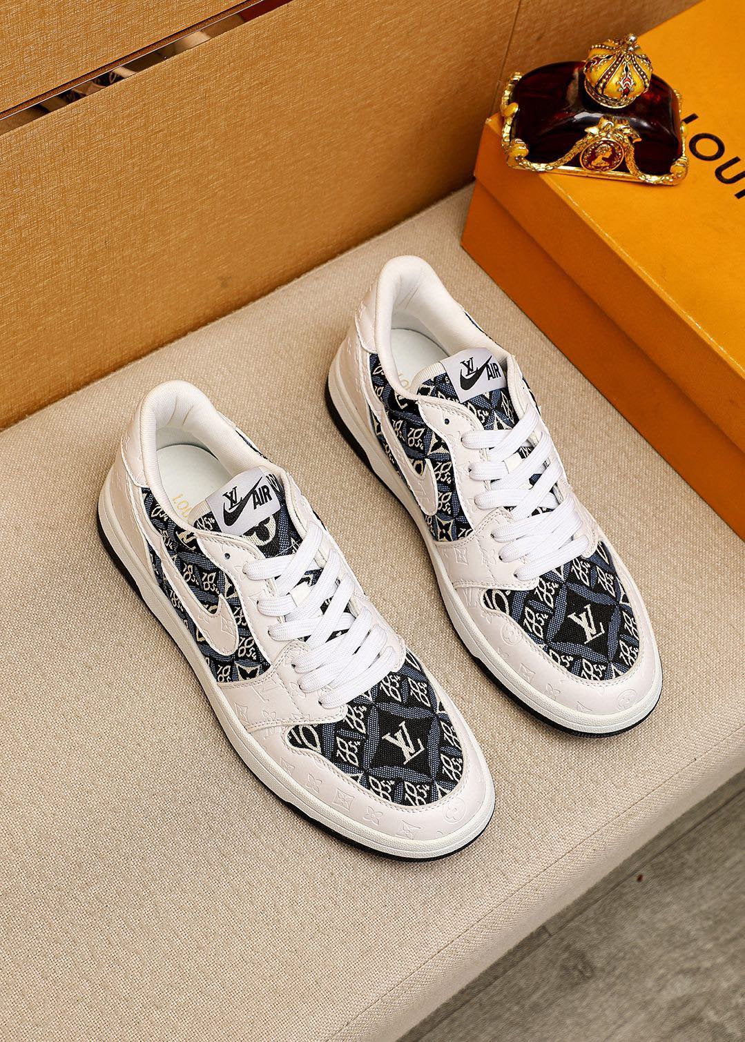 AIR FORCE LV MONOGRAM SNEAKER WHITE BLACK
