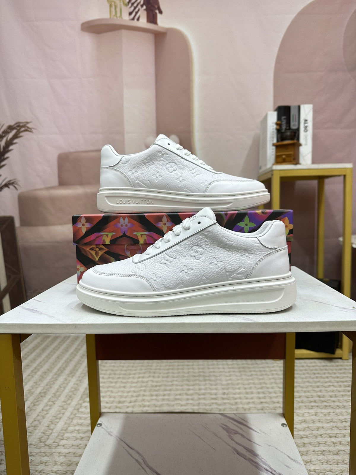 LV MENS MATCH UP SNEAKER MONOGRAM WHITE