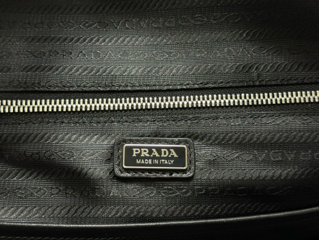 Prada Triangle-Logo Zipped Backpack Black Saffiano leather