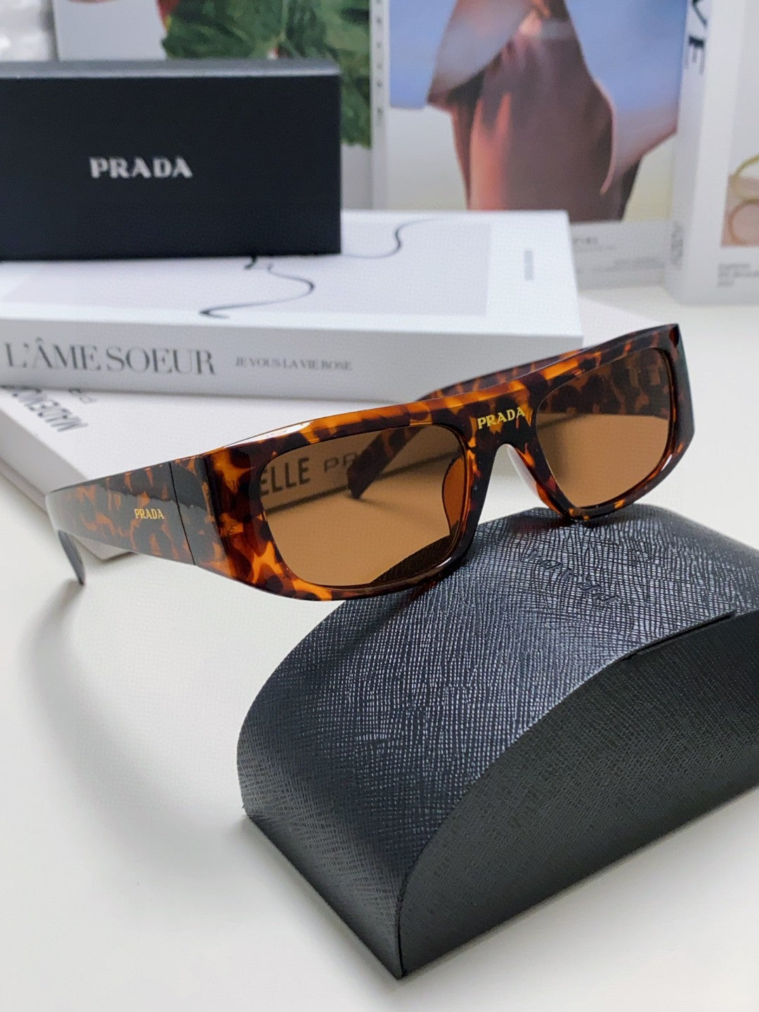 Prada Sunglasses 558299