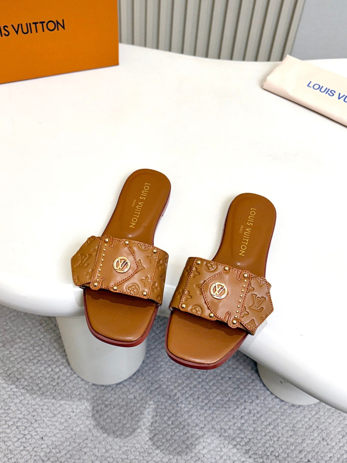Louis Vuitton 2026 Frame Flats Mules Calfskin Leather 780573