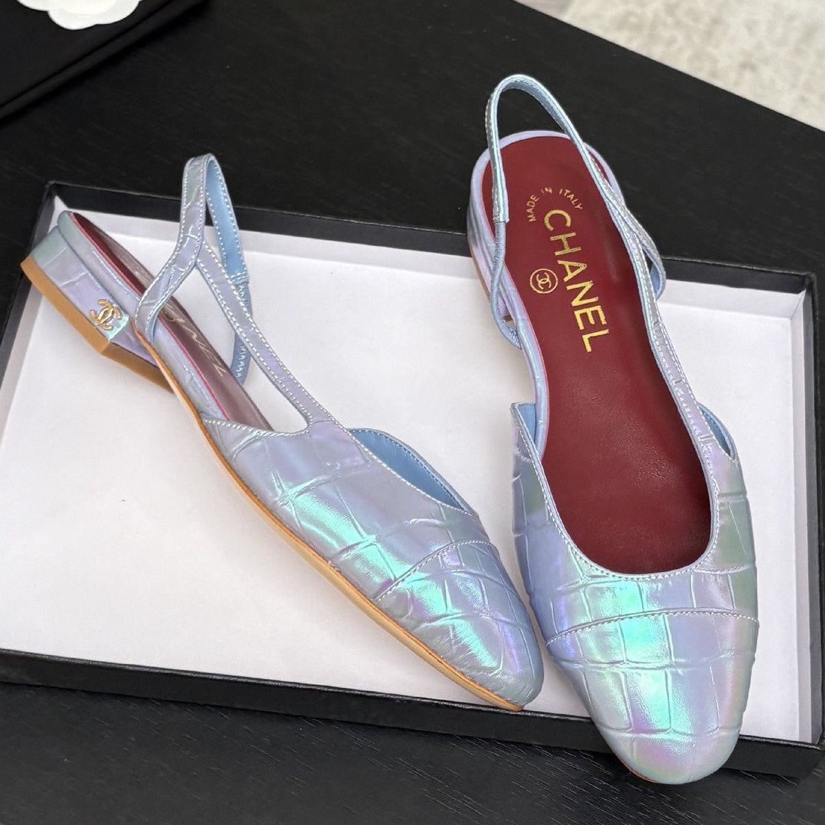 Chanel 2026 Two-Tone Shoe Cowhide 168113