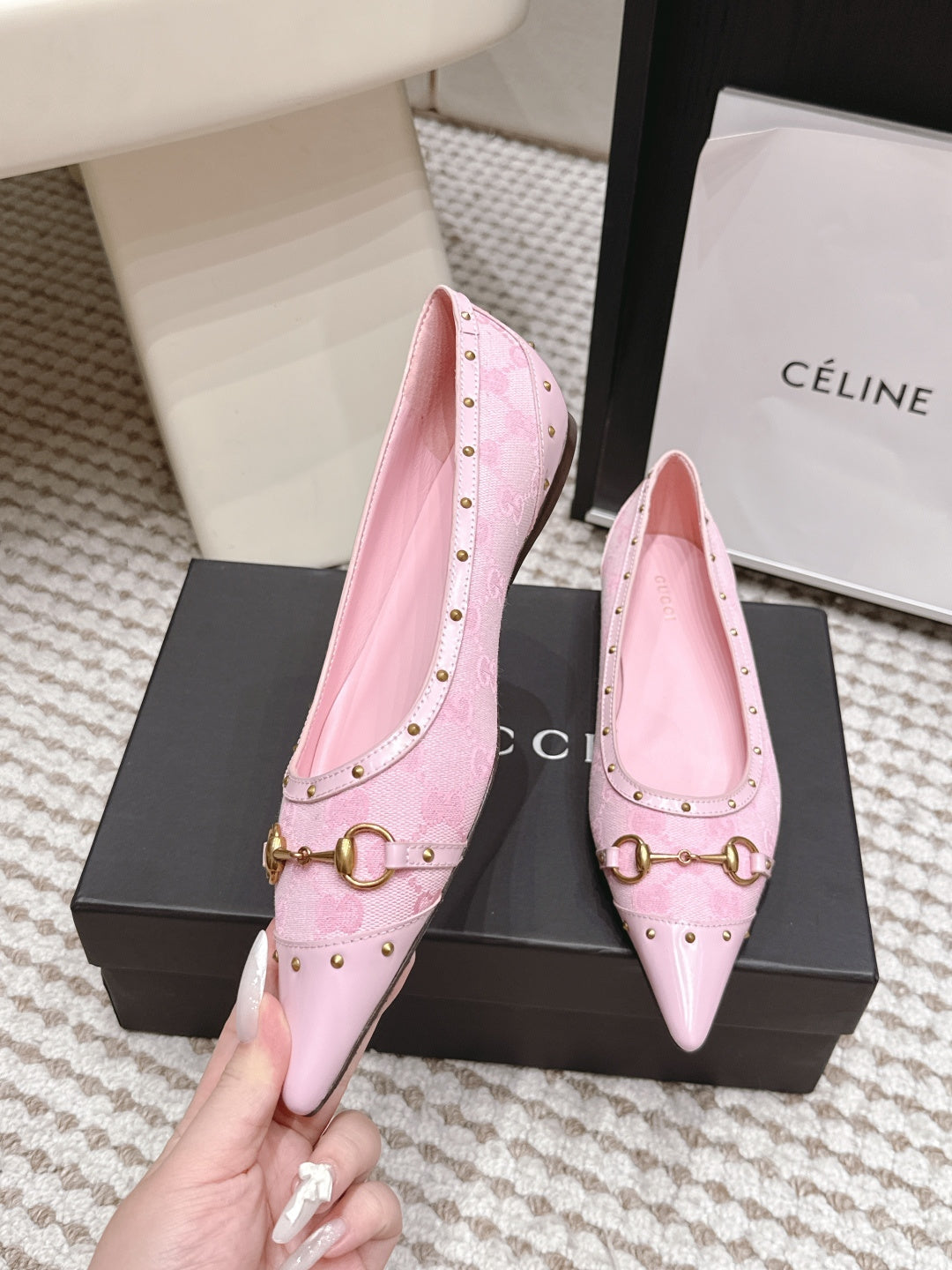 Gucci 2026  Point-Toe Studded Loafer Suede Canvas 941119