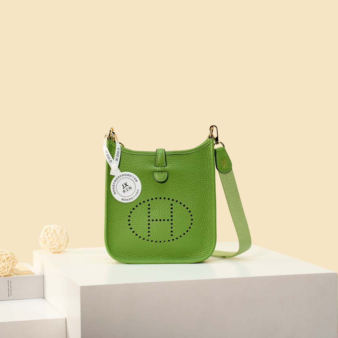 High-end Hermes 2026 Evelyne Bag 17cm Taurillon Clemence Leather Suede 3