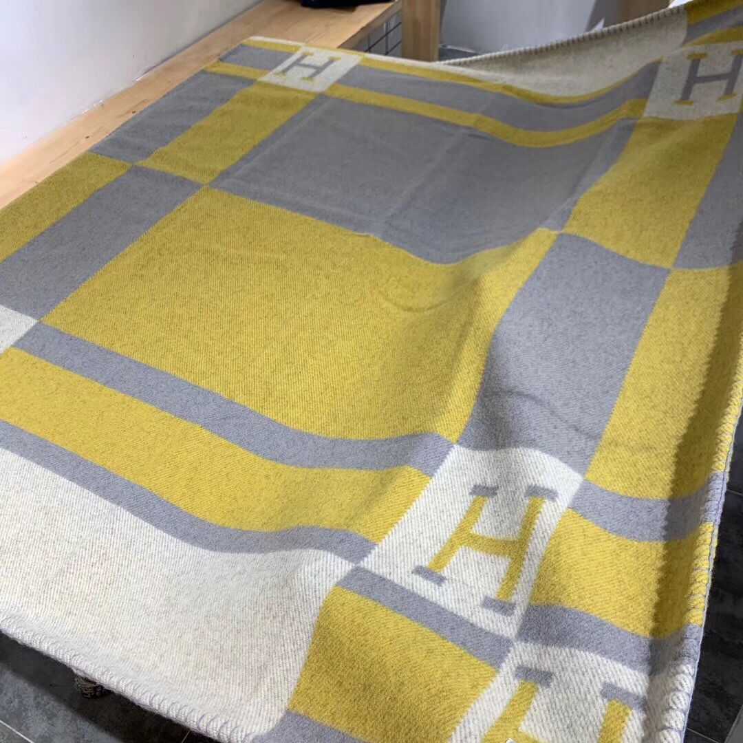 HM Avalon Throw Blanket Jaune Wool Cashmere