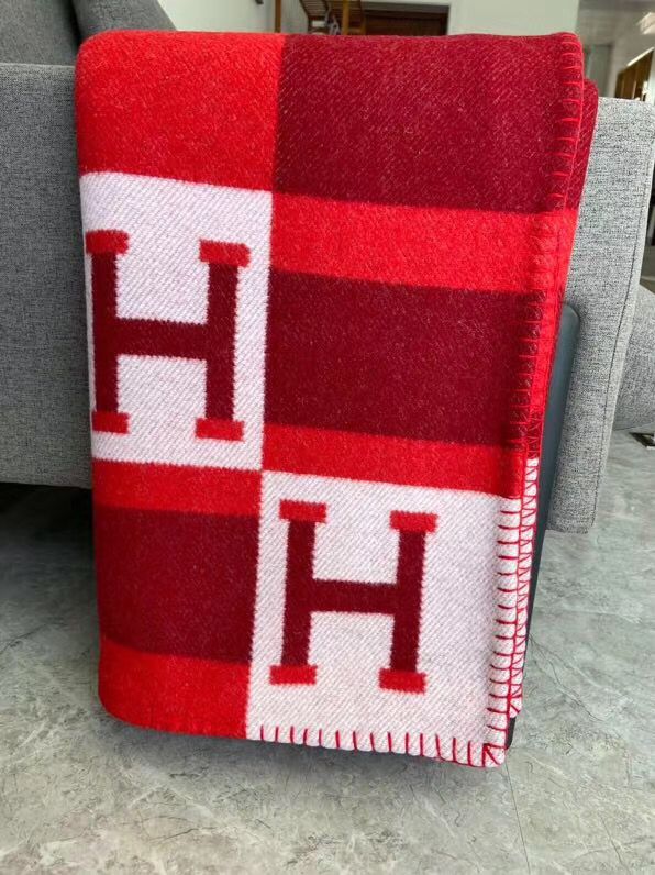 HM Avalon Throw Blanket Red Wool Cashmere