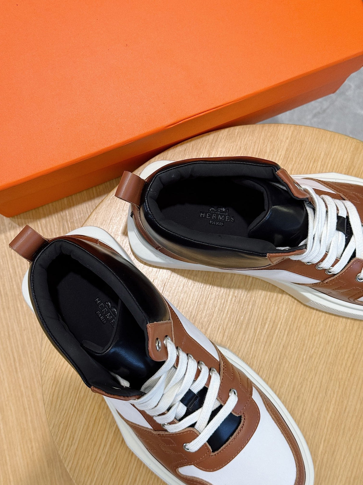 HM Men's Freestyle Sneaker Calfskin 525783