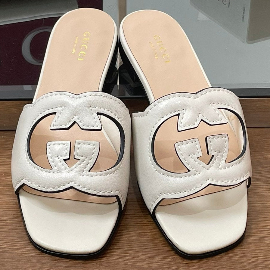 Gucci 2026 Women's Slide Sandal With Interlocking G Leather 765476