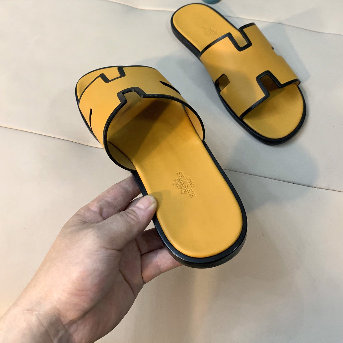 HM Men's Izmir Slide Cowhide 567138