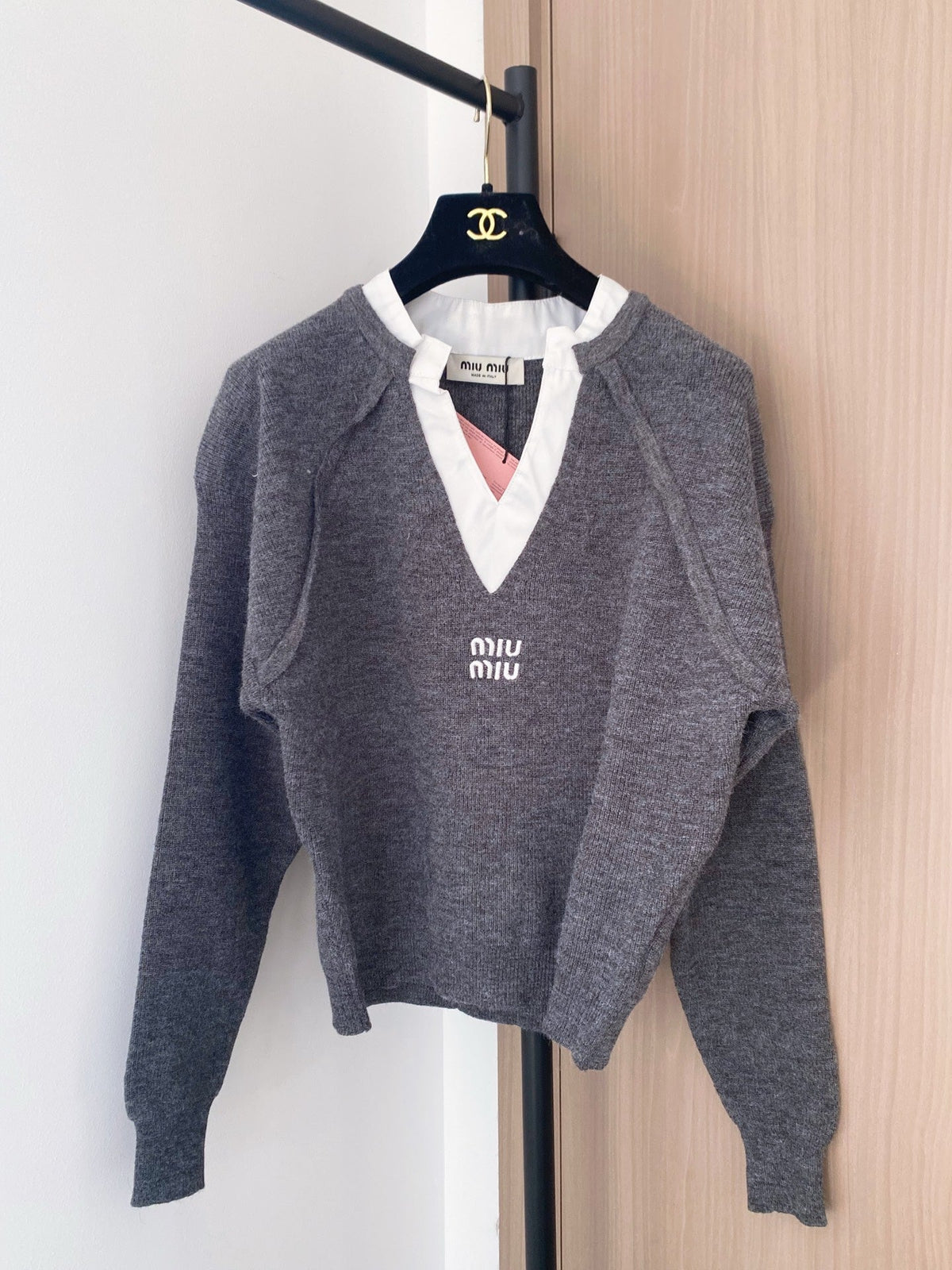 Miumiu 2025 V-neck Sweater Wool