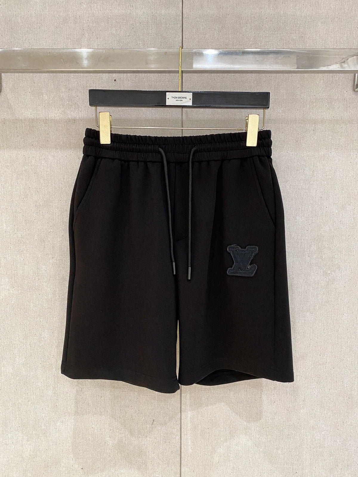 LV 2026 Men's Casual Shorts Fabric 311379