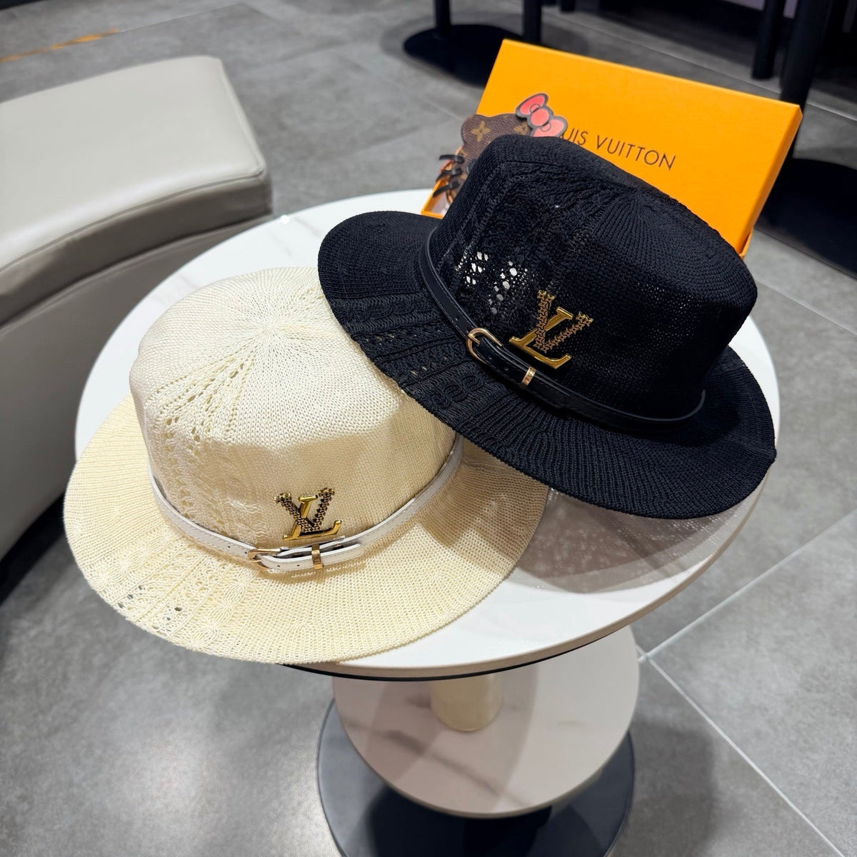 Louis Vuitton  Hollow-Out Flat Top Knit Hat 219132