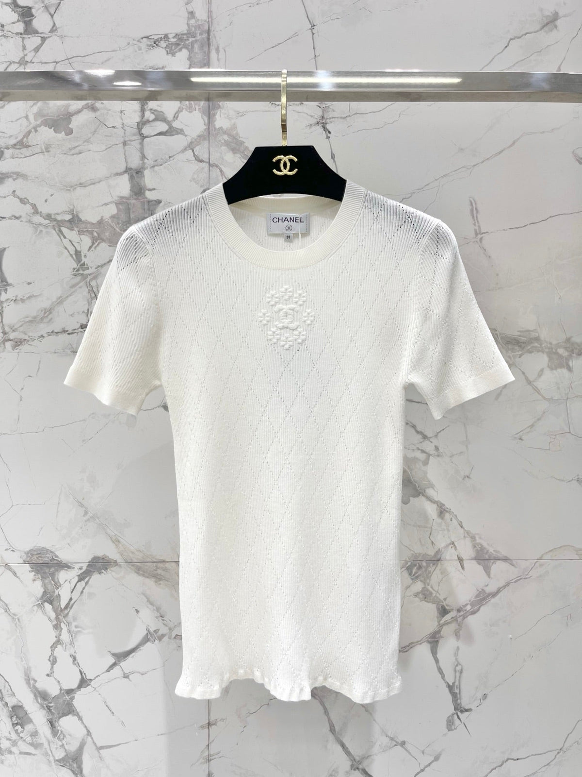 Chanel 2026 Floral Embroidered Crew Neck Knit Shirt 271146
