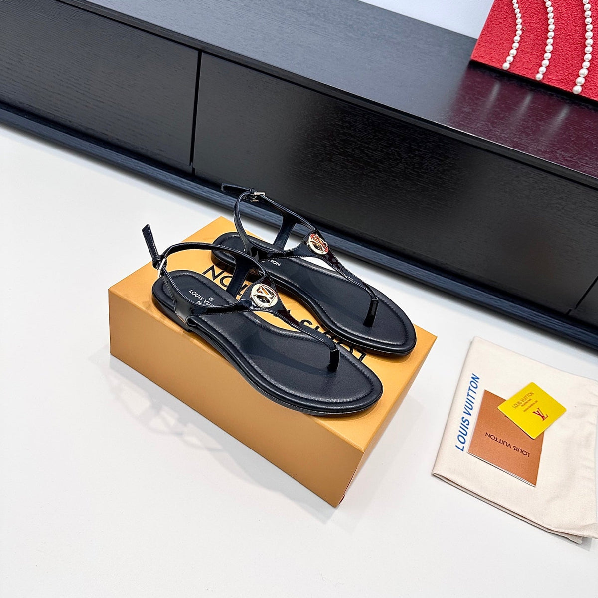 Louis Vuitton 2026 Sunkiss Flat Sandals 786926