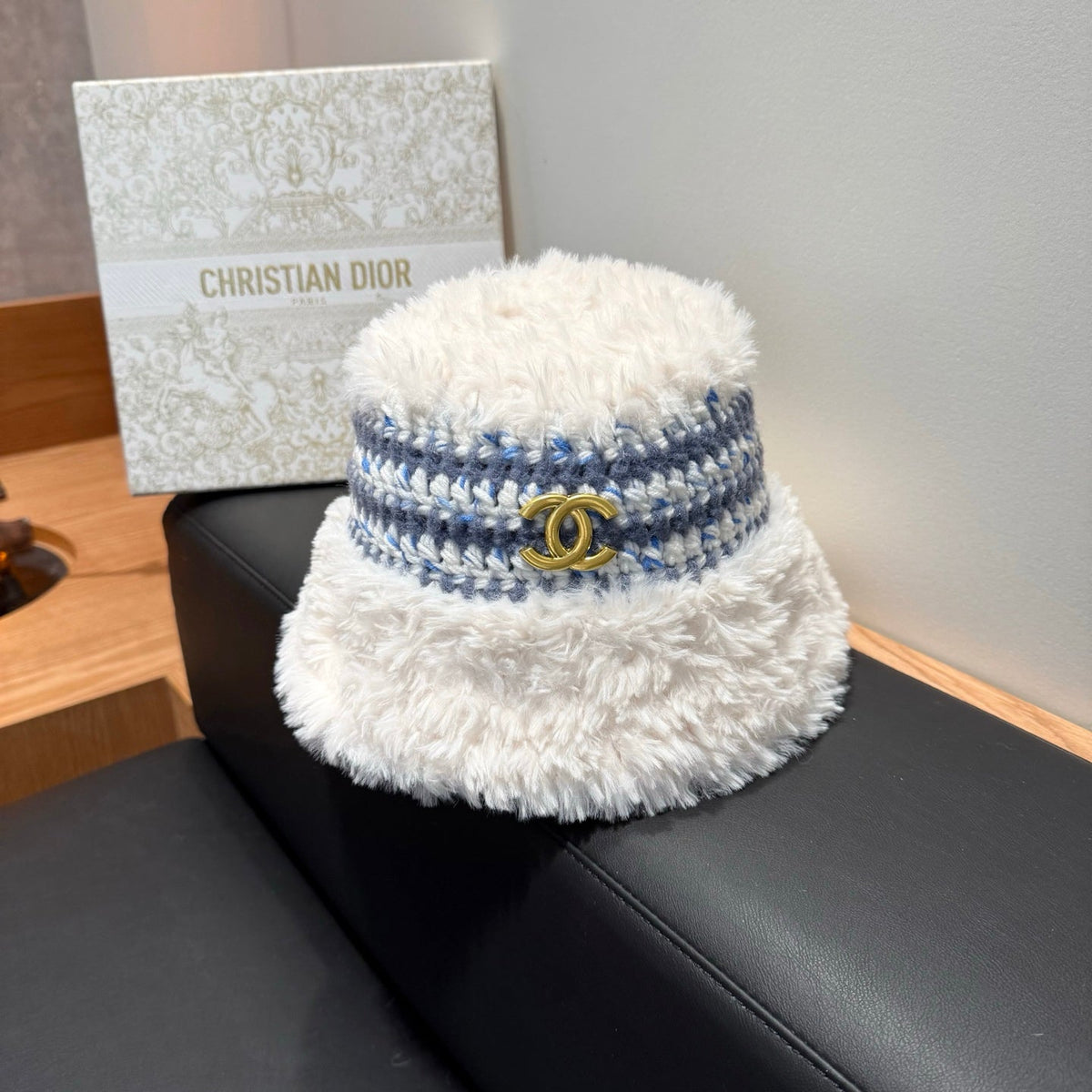 Chanel 2026 Chunky Bucket Hat Knit Wool  550205