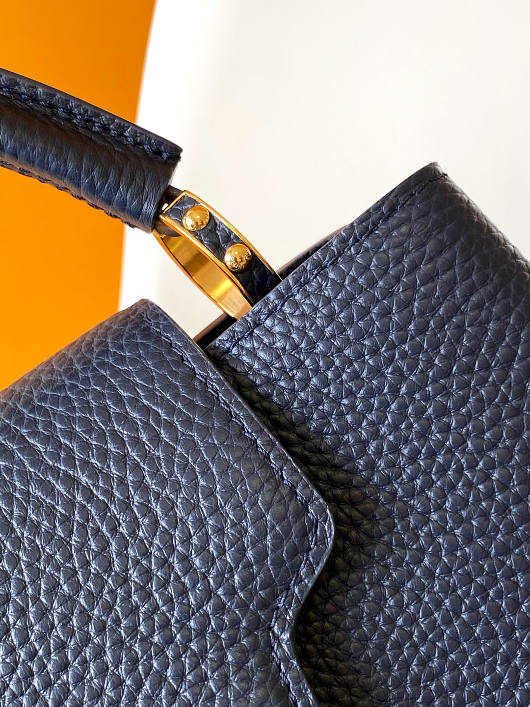 Capucines BB Bag Dark Blue Taurillon leather 251686