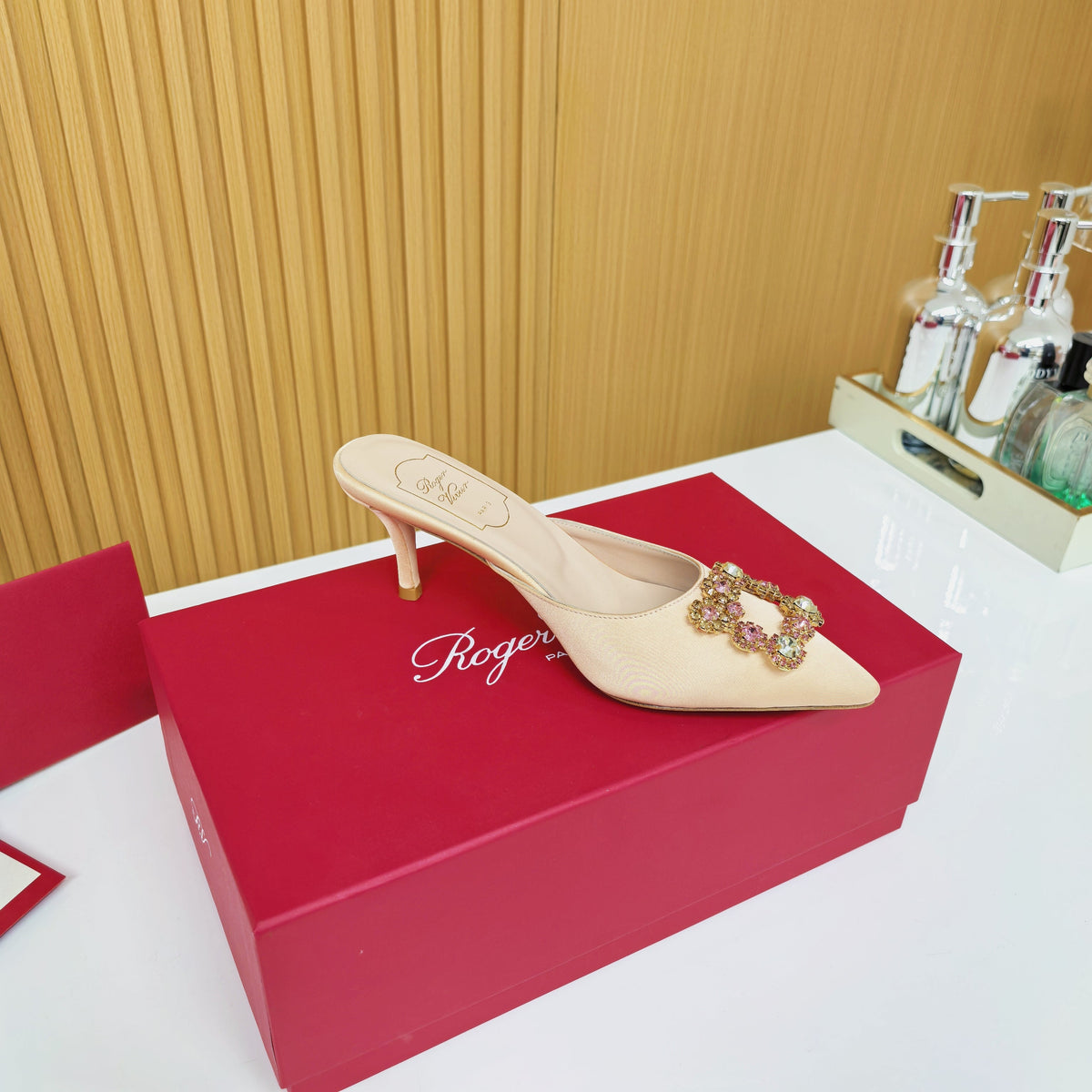 Viv Diamond Mules Champagne Silk 247392
