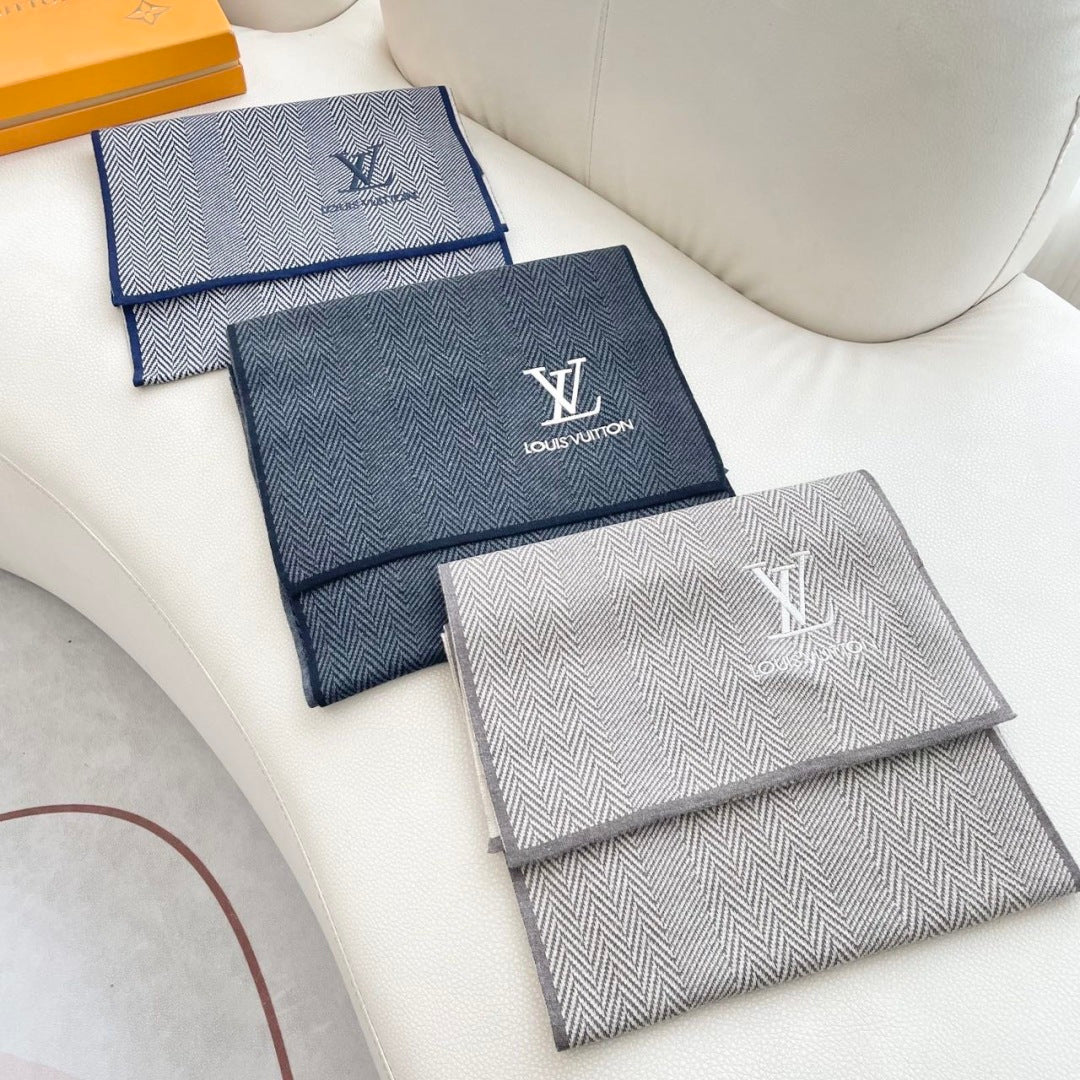 LV Couple's Style Scarf 180cm Light Gray Cashmere 976365