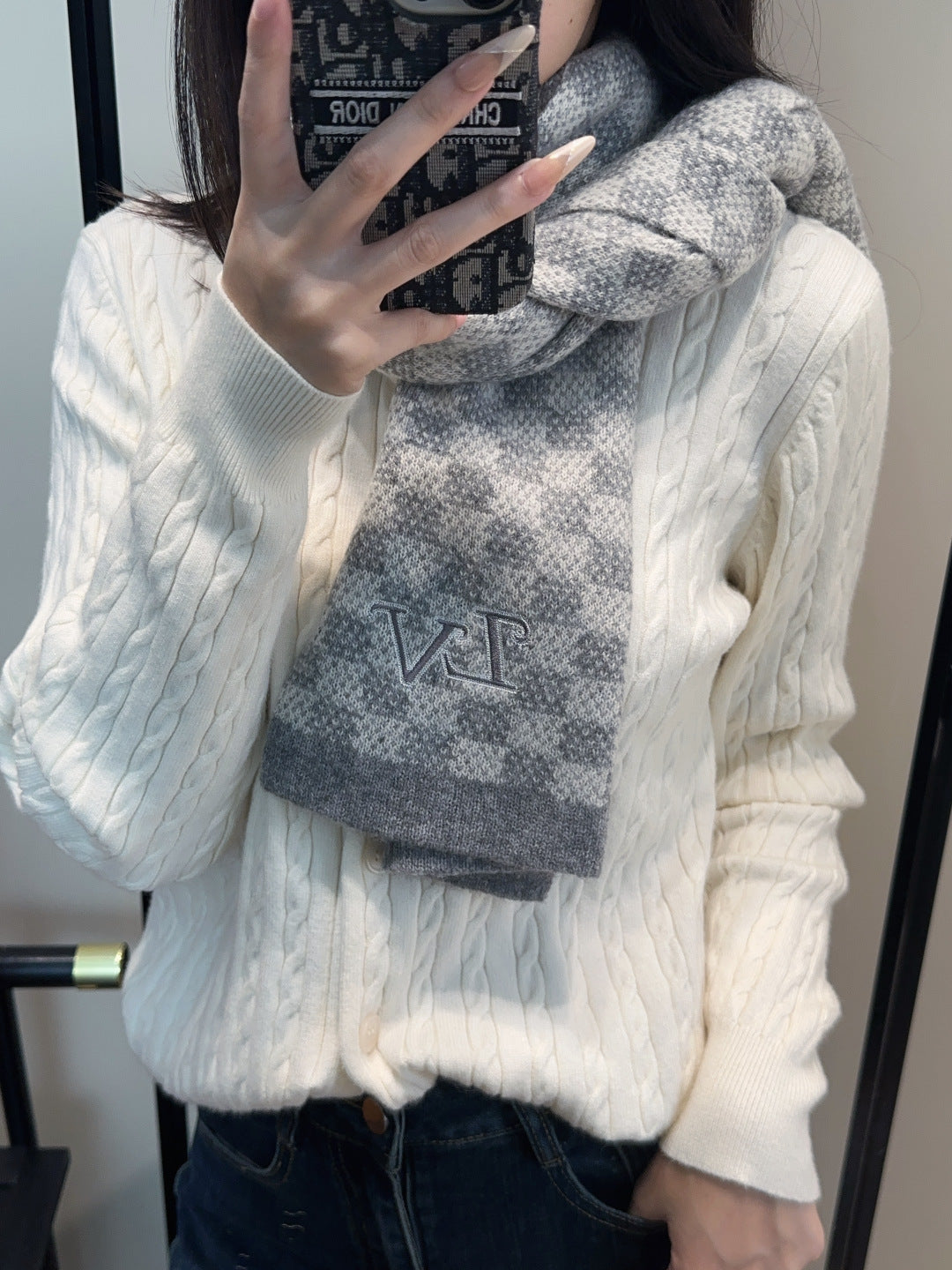 LV Couple's Style Scarf 180cm Gray Knitted  Cashmere 973385
