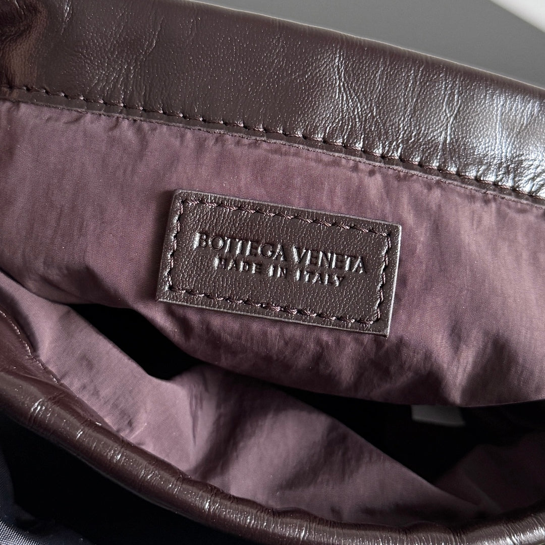 BV Small Dustbag Chocolate Calfskin 242946