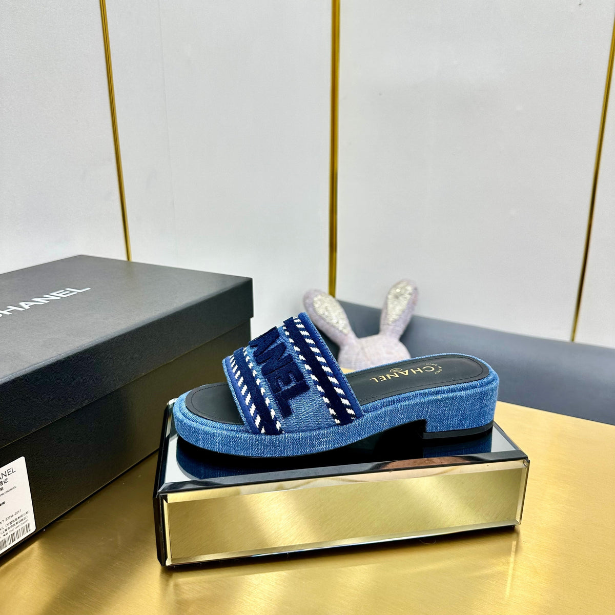 CC25 Denim Slippers Blue Sheepskin 297656