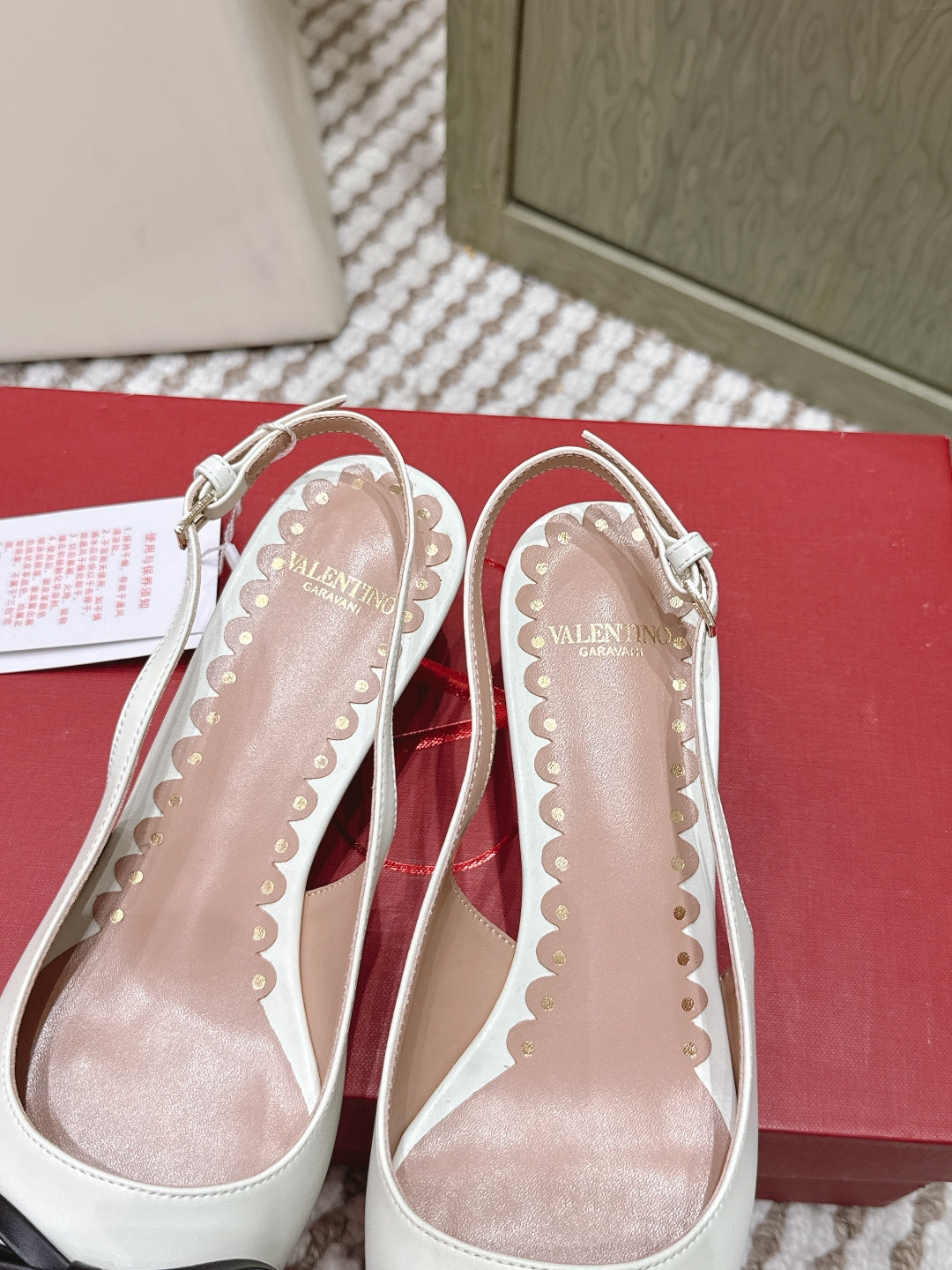 VT 26s Slingback 45 White Calfskin 612243