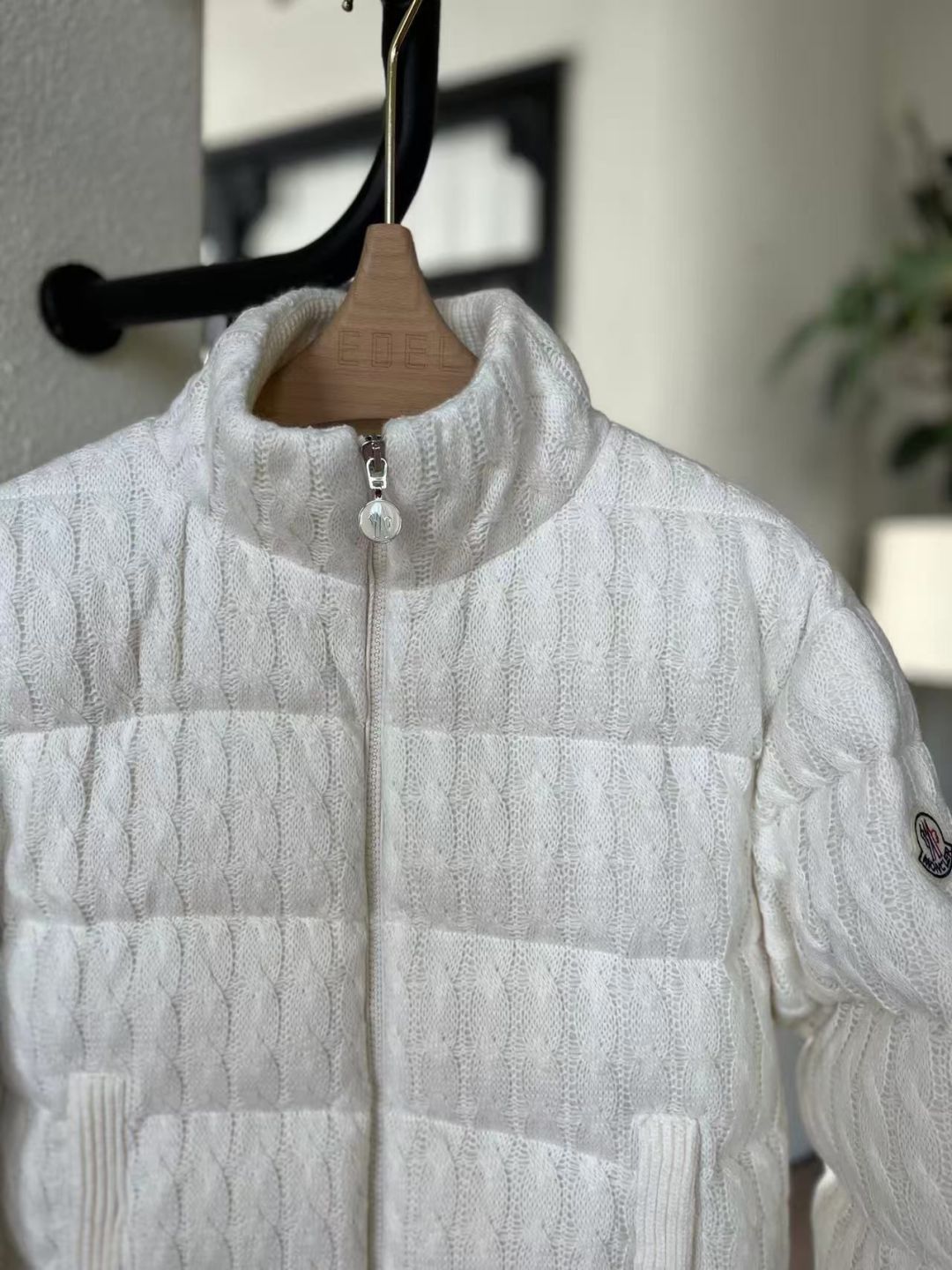 MC 25 Jacket White Wool 0004