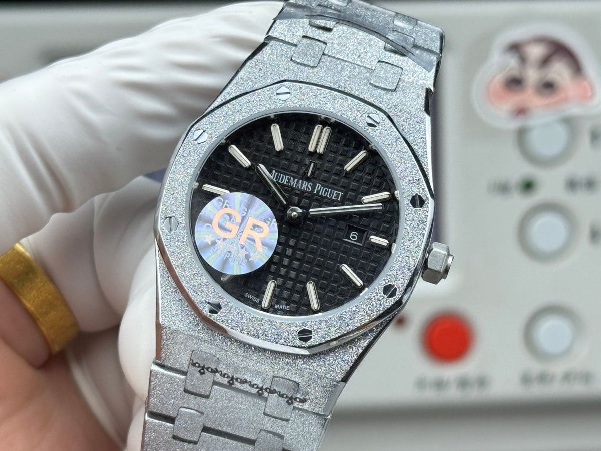 Audemars Piguet Royal Oak Lady 33mm Black Dial