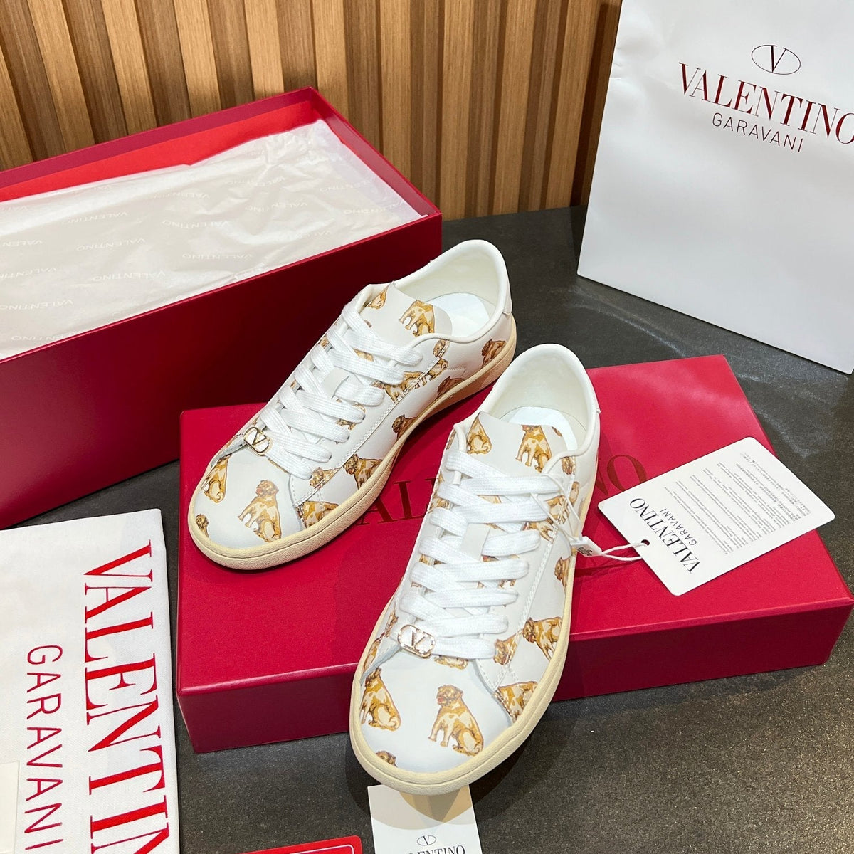 VT 25S  Casual Sneakers  White Yellow Cowhide 563089