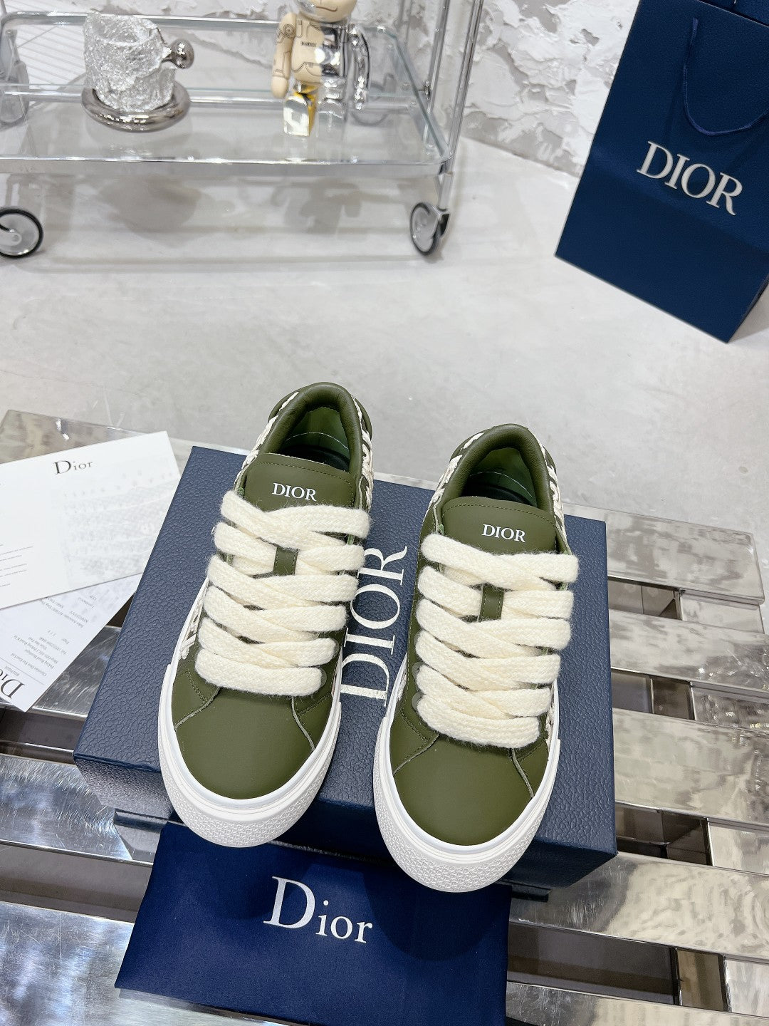 CD B33 Sneaker 30mm In Moss Green Calfskin  100664