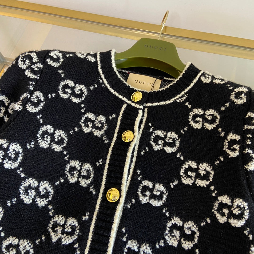 GG 25 Cardigan Black Cashmere 0017