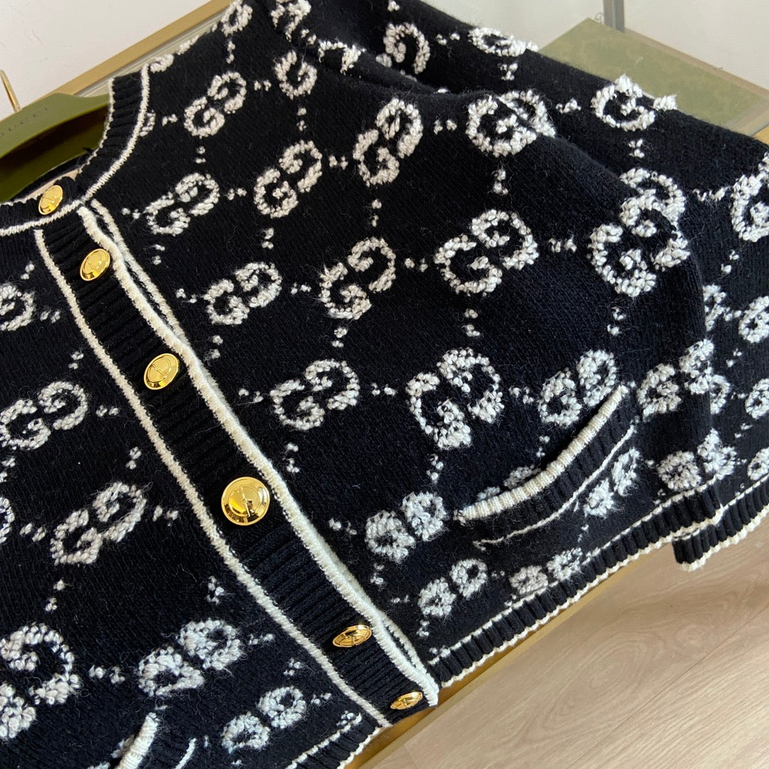 GG 25 Cardigan Black Cashmere 0017