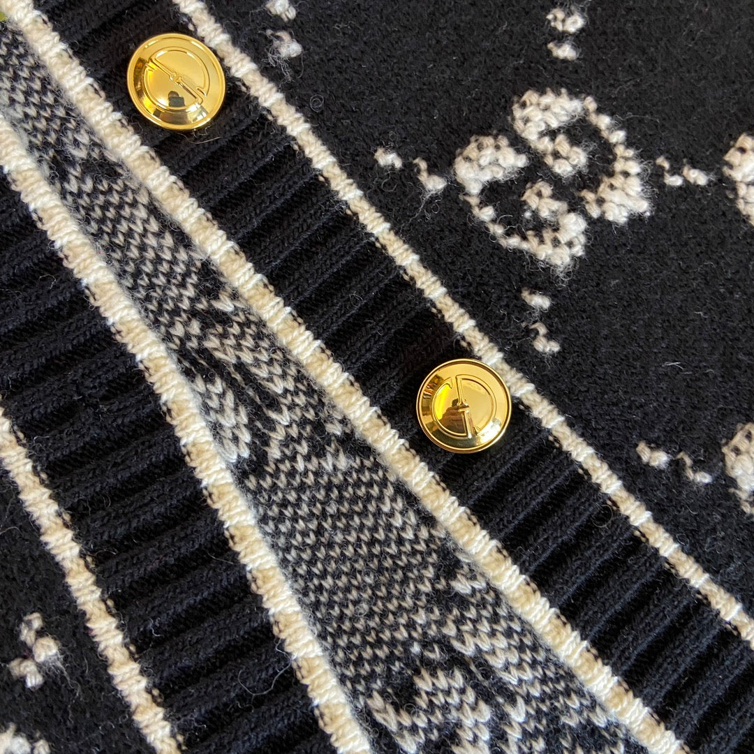 GG 25 Cardigan Black Cashmere 0017