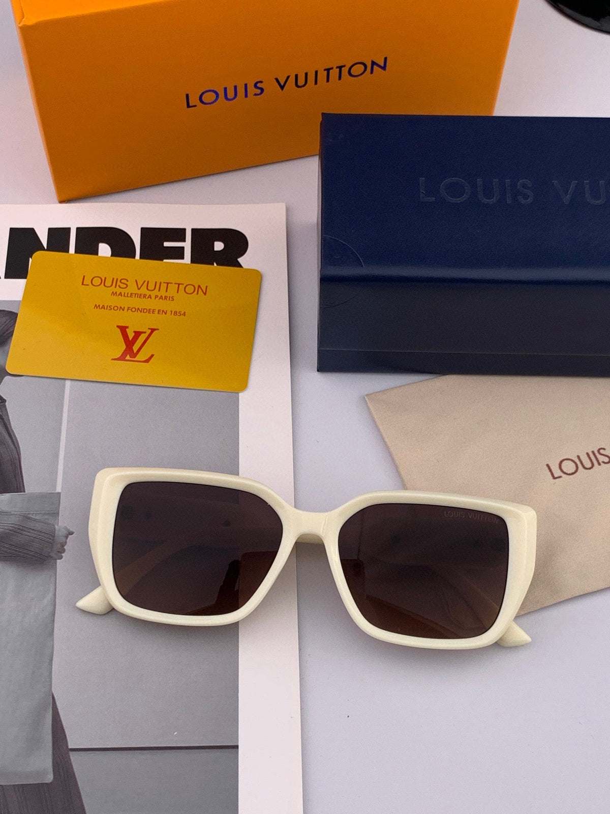 SQUARE SUNGLASSES L6221 IN ACETATE