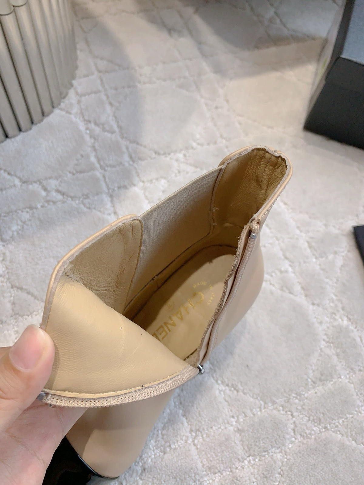 CC 25 Pearl Heel Boot Beige Calfskin 516655