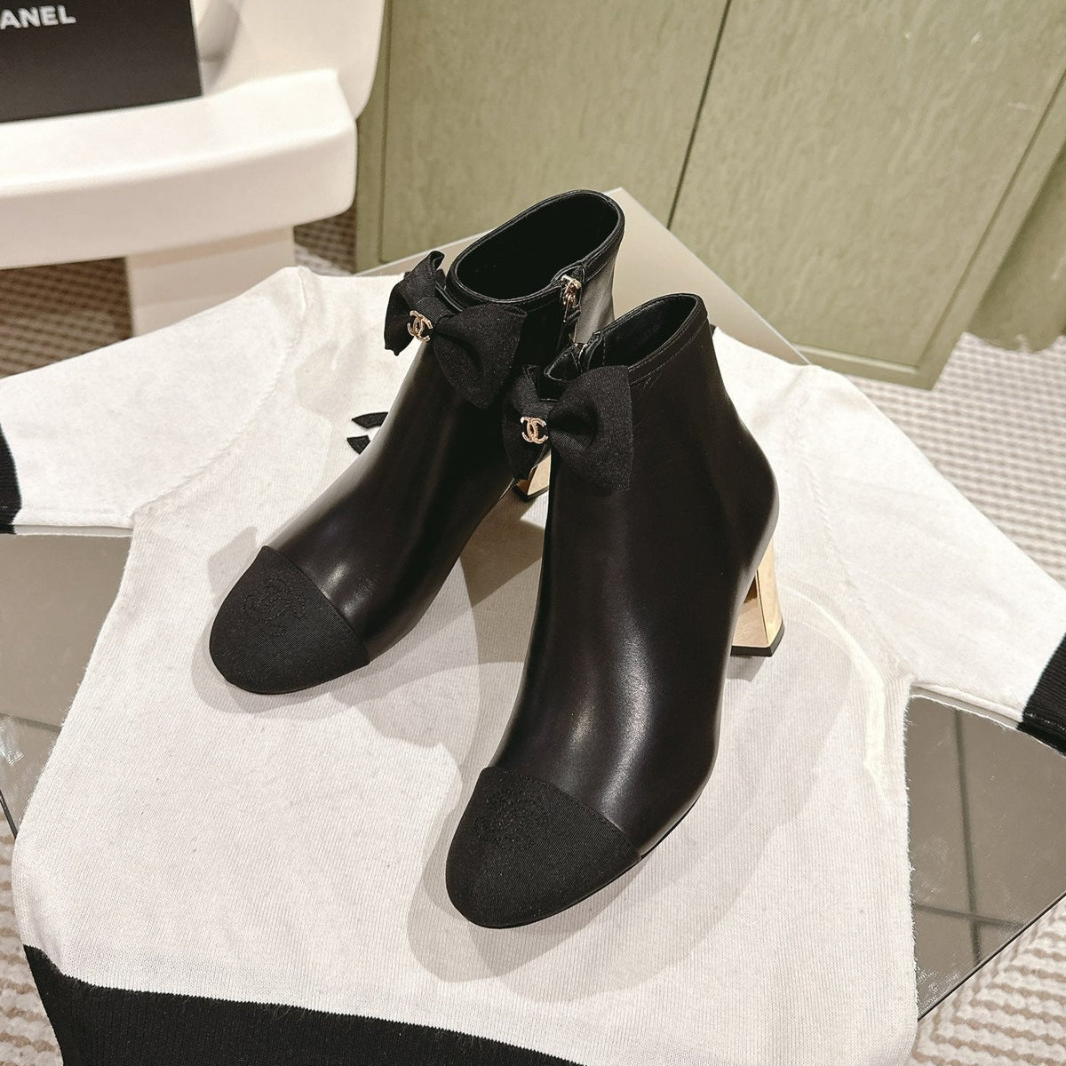 CC SHORT BOOST BLACK PURE LAMBSKIN