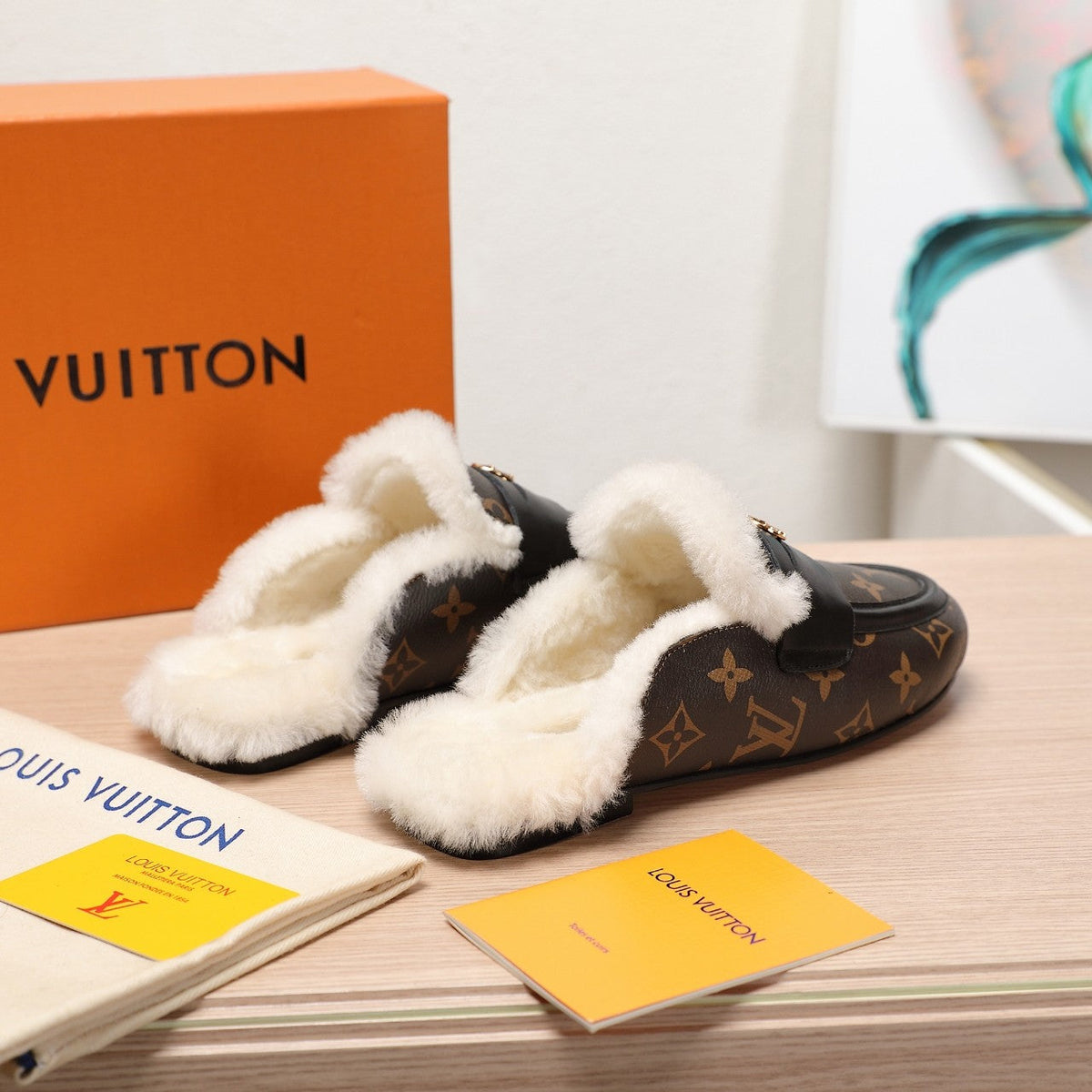 LV 25C Flat Mule Caramel Brown Monogram Cowhide With white fleece 218300