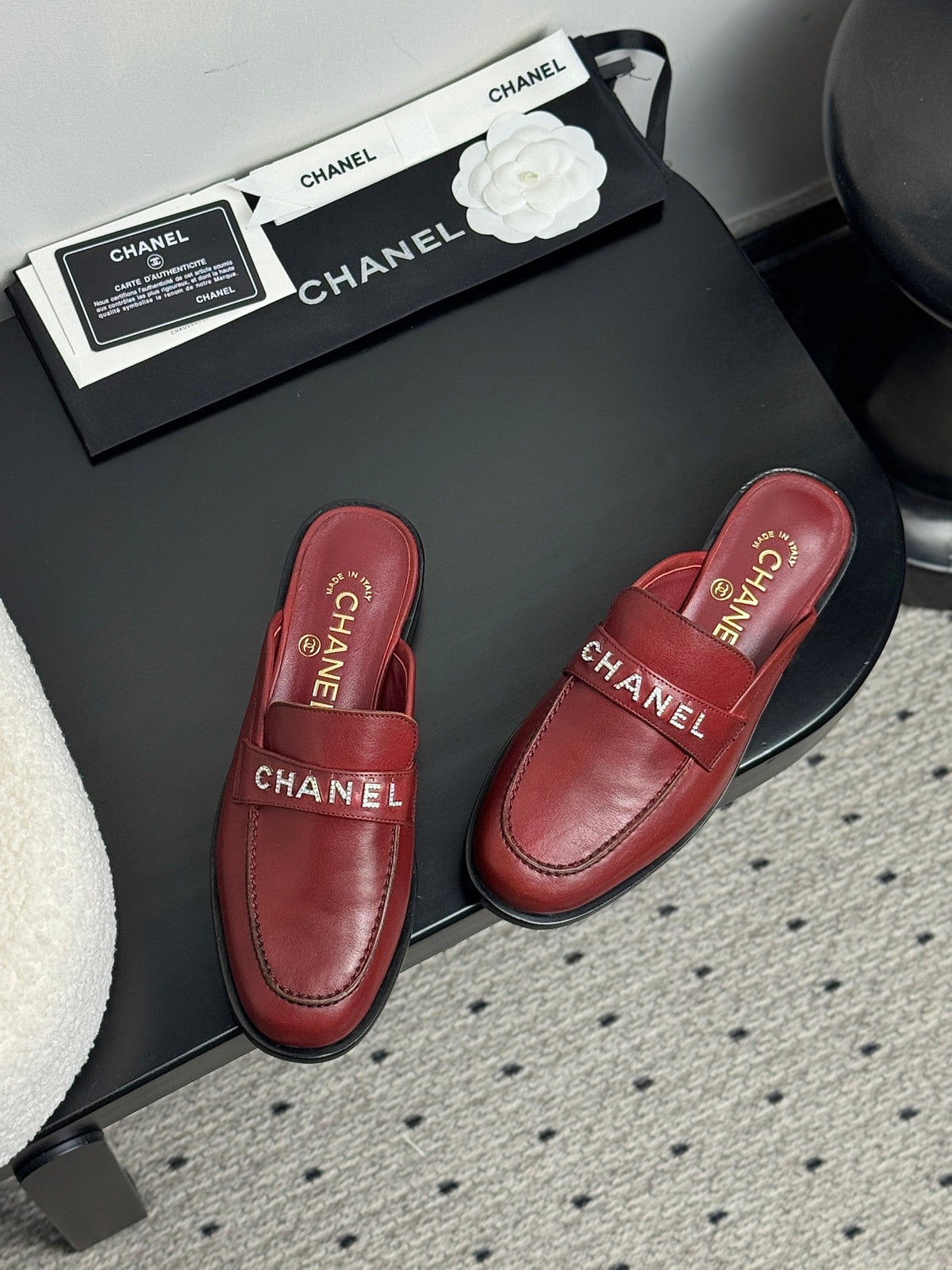 CC 25 Mules Dark Red Cowhide 329803