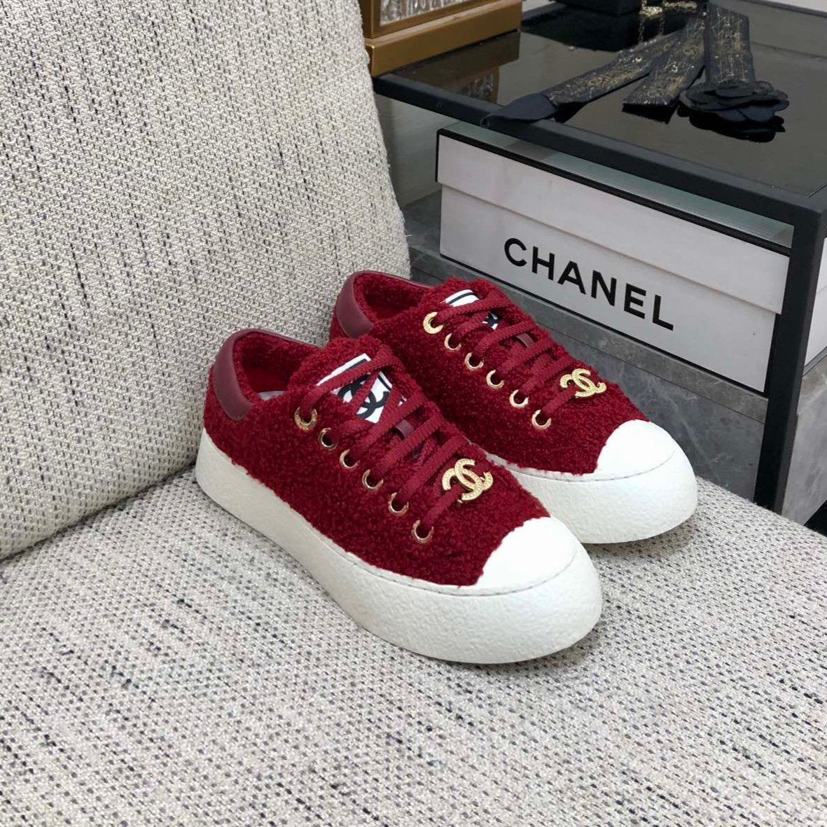 CC Low Sneaker Red Wool