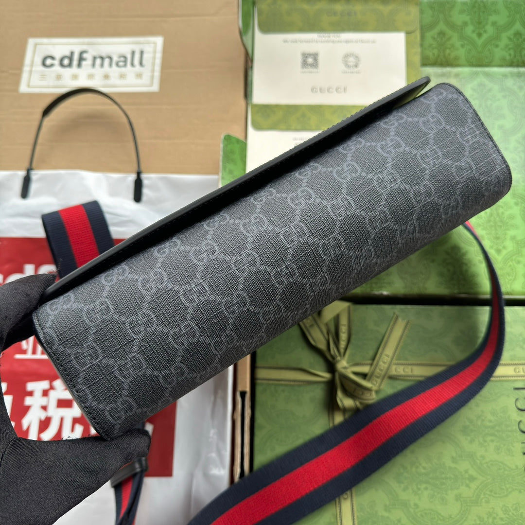 Gucci Bag 27 Black canvas 239989