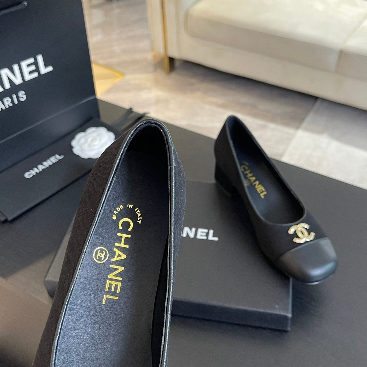 cc pump 50 black grosgrain calfskin