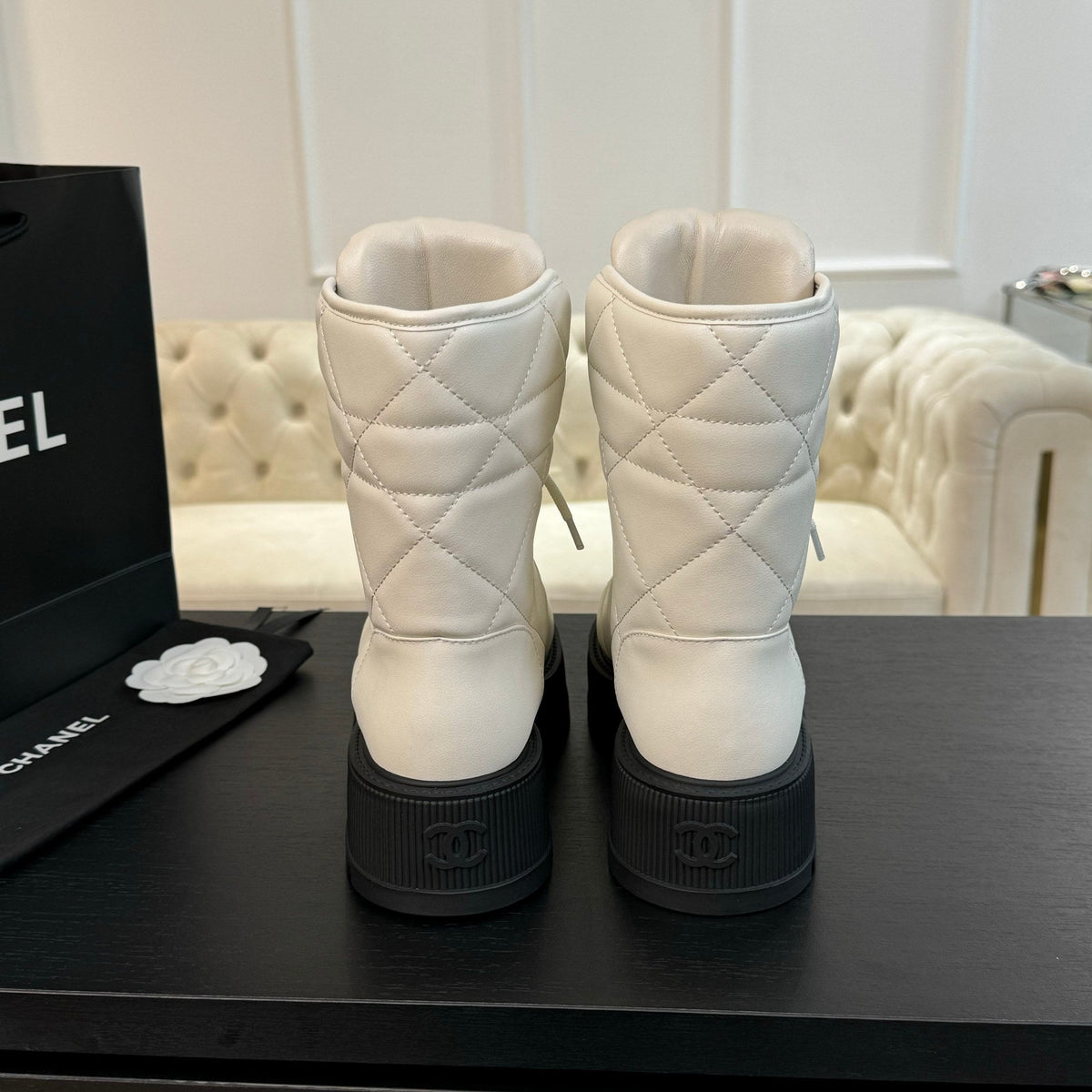 CC Short Boots White Quilted Cowhide