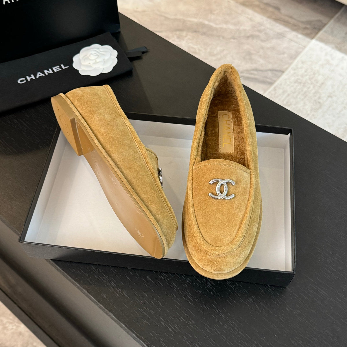 CC Moccasins Yellow Suede And Wool