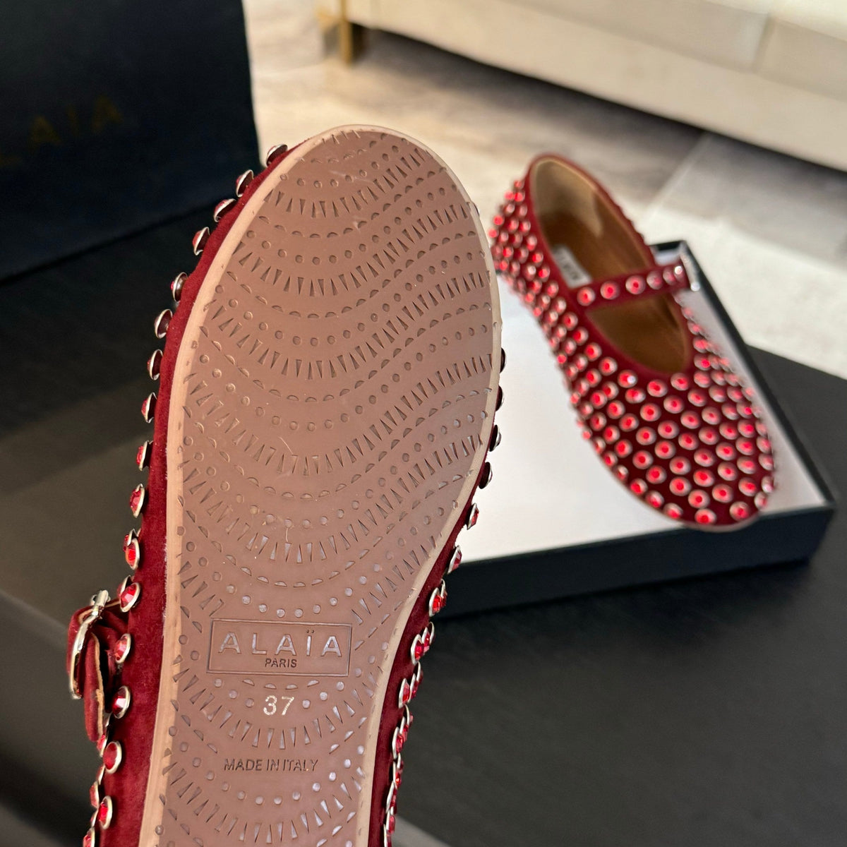Alaia Strass Ballet Flats In Red Suede Stone 935189