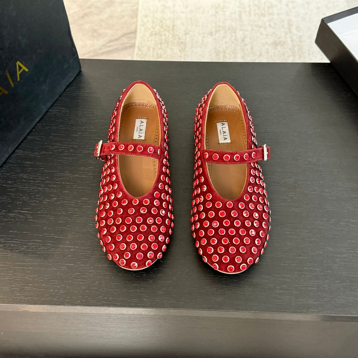 Alaia Strass Ballet Flats In Red Suede Stone 935189