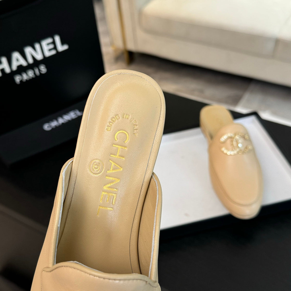 CC Mule Beige Calfskin Double C Diamond