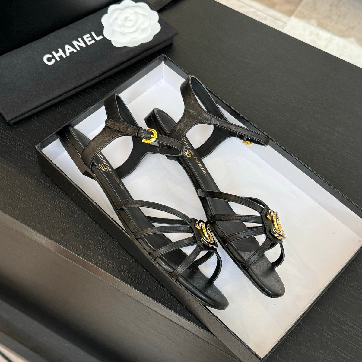 CC 15mm Sandal Black Sheepskin 212924