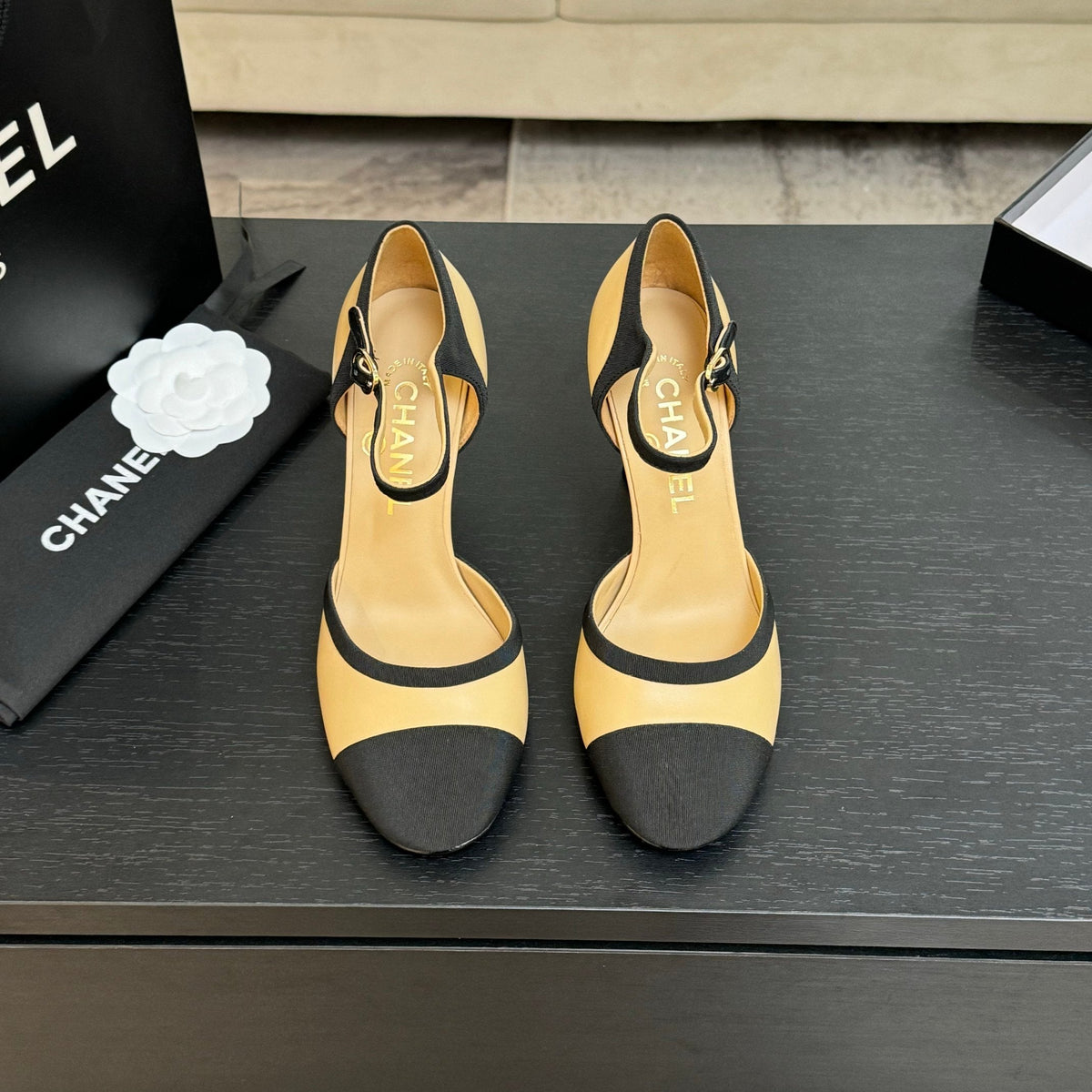CC 25S Slingback 85mm Beige Calfskin Black Grosgrain